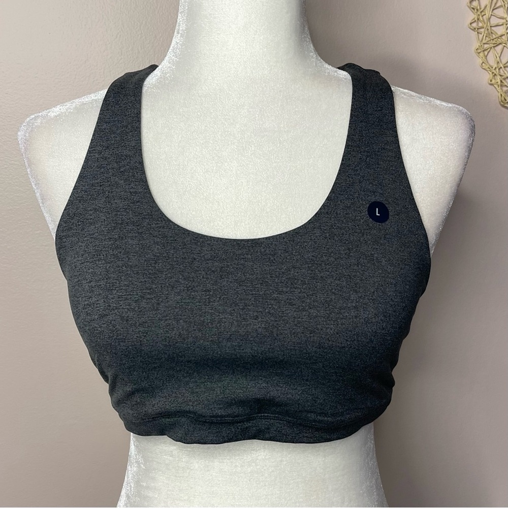 NWT Gilly Hicks by Hollister Go Recharge Racerback Sports Bra (Gray) - large